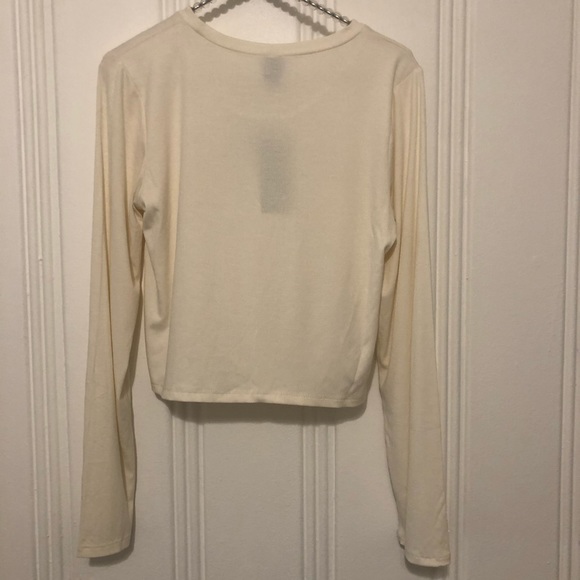 Wild Fable Long Sleeve Pug Crop Top Ivory Large - Picture 7 of 16